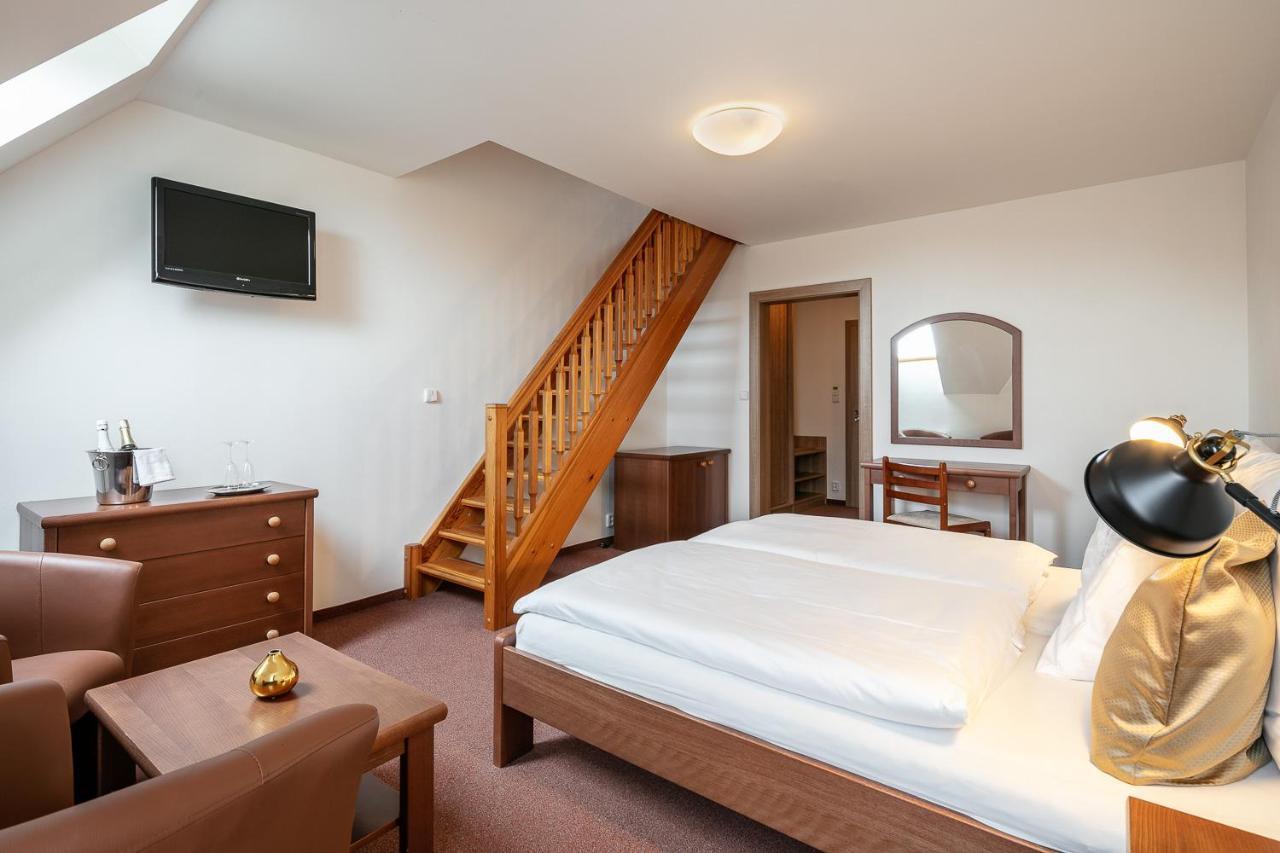 Pytloun Wellness Hotel Hasistejn Místo Eksteriør billede