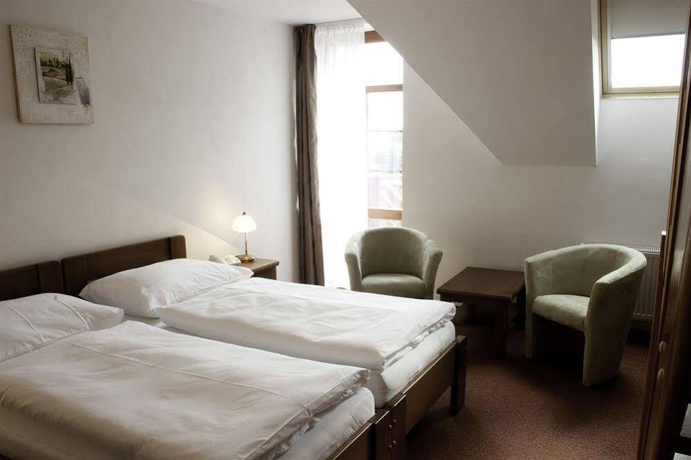 Pytloun Wellness Hotel Hasistejn Místo Eksteriør billede